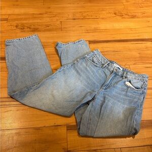 Garage Light Wash Baggy Jeans 👖🫐